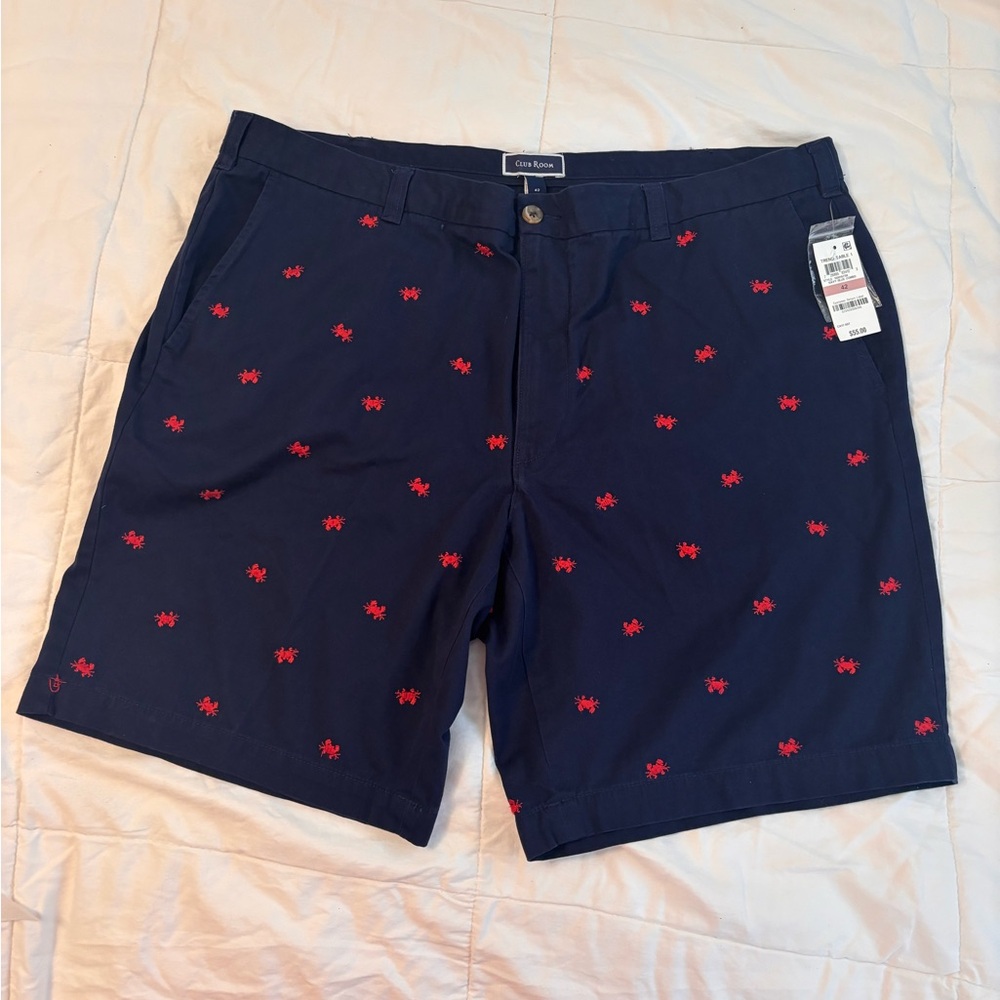 Club Room Blue and Red Flat Front Shorts with Crab Print
